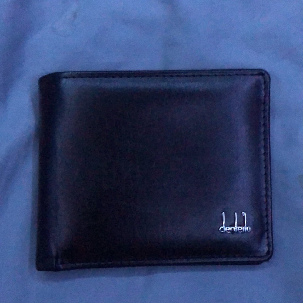 Black wallet